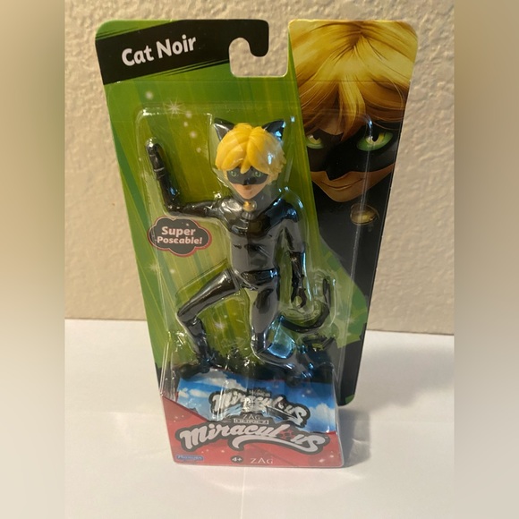 Miraculous Cat Noir Action Figure - Picture 1 of 6